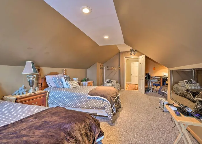 Spacious Memphis Home - Walk To Graceland